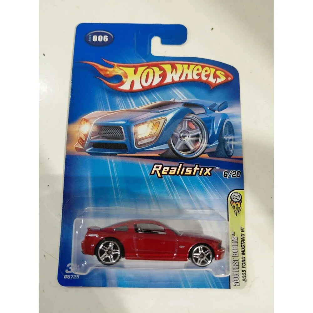 NIP Hot Wheels 2005 First Edition 1:64 Die Cast Ford Mustang GT Muscle Car B